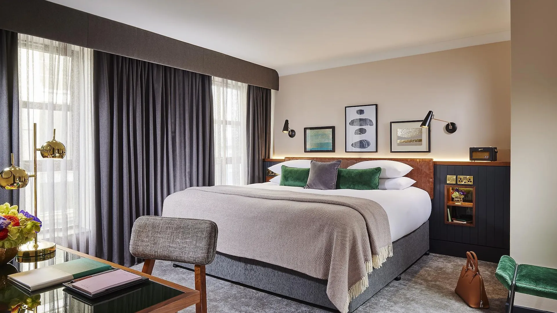 The Alex Hotel Dublin 4*,