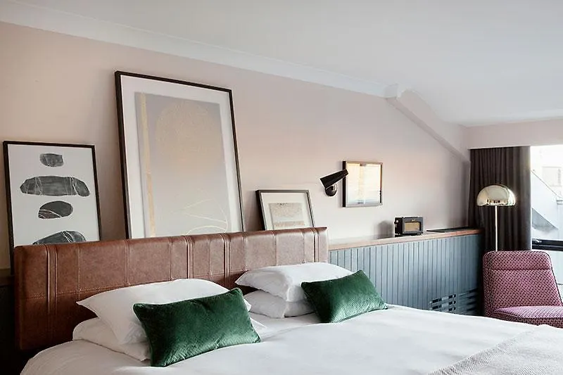 The Alex Hotel Dublin 4*,